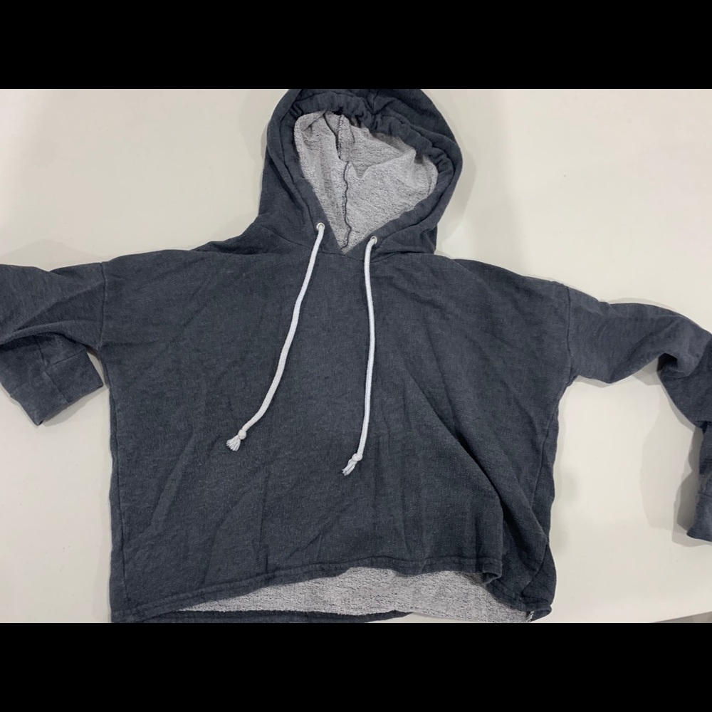 cropped hoodie
